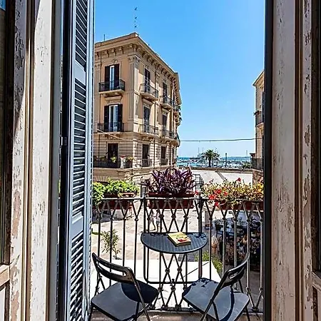 Old Town Loft M8 Otel Bari