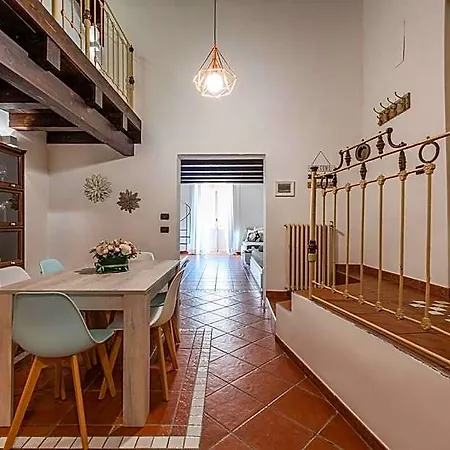 Old Town Loft M8 4*