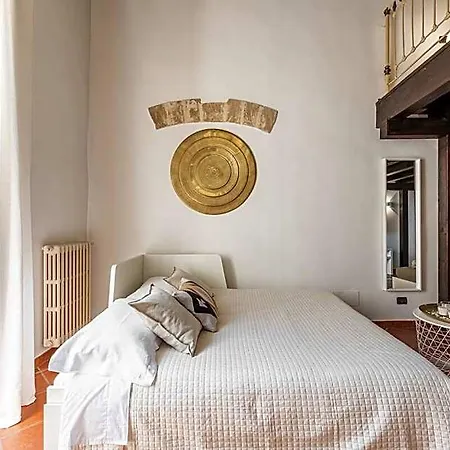 Old Town Loft M8 4*